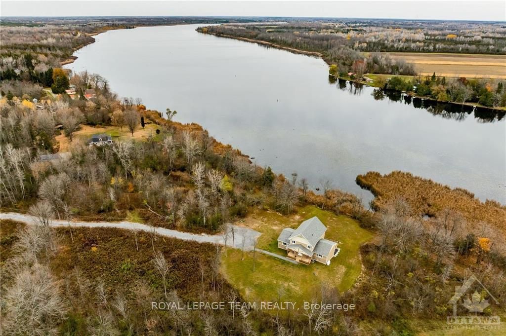 691 RIDEAU RIVER Rd