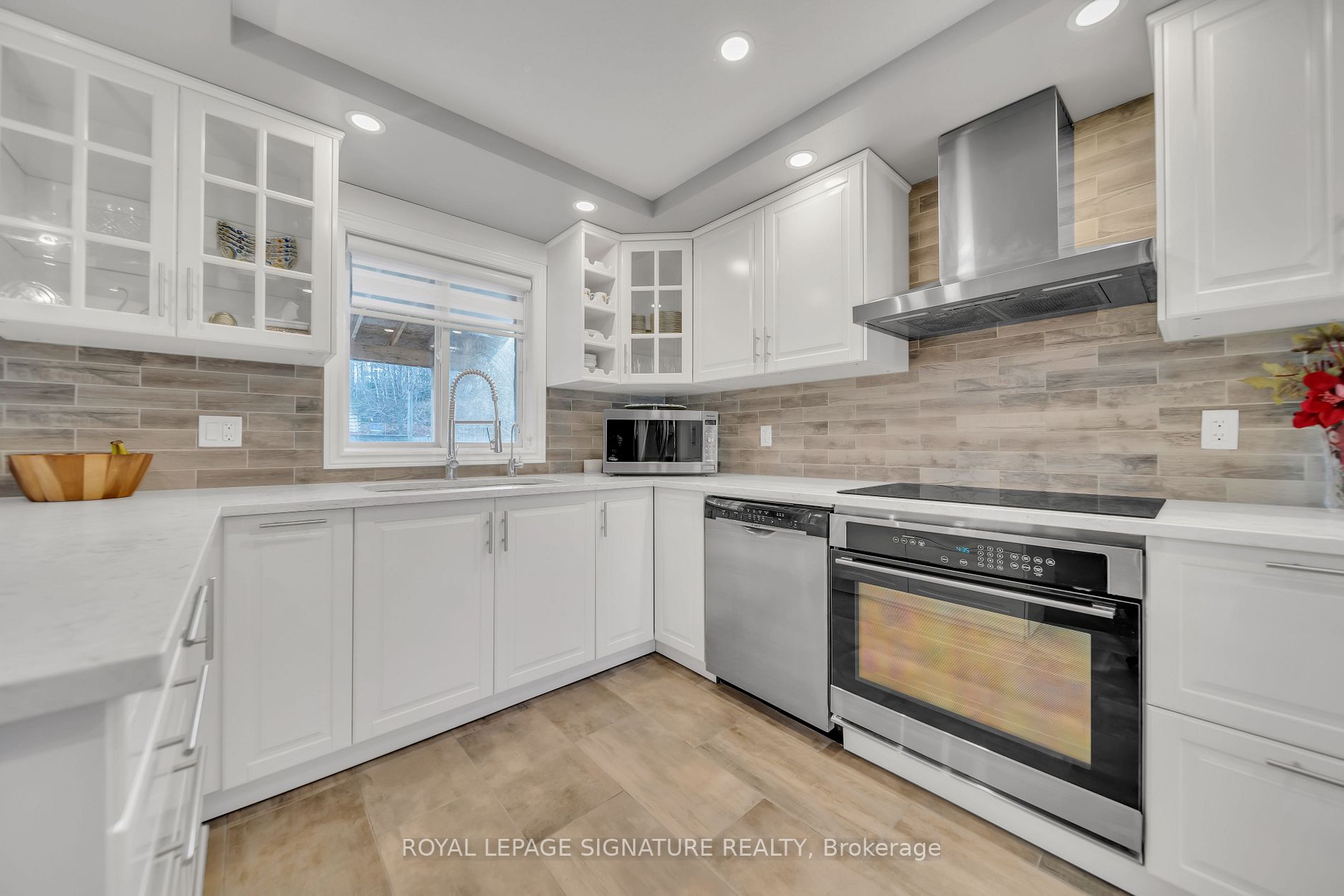 219 Elmira Rd S