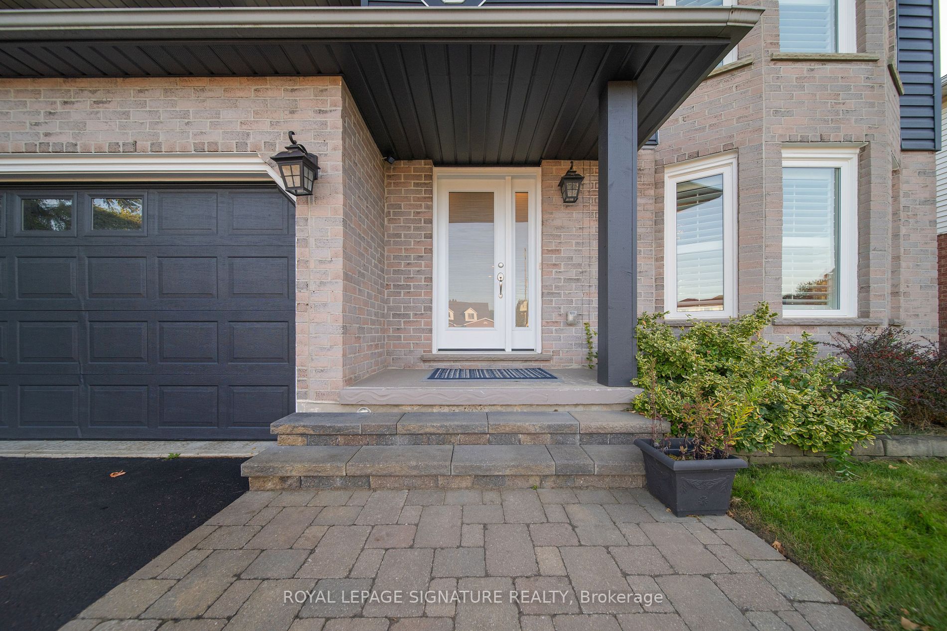 219 Elmira Rd S