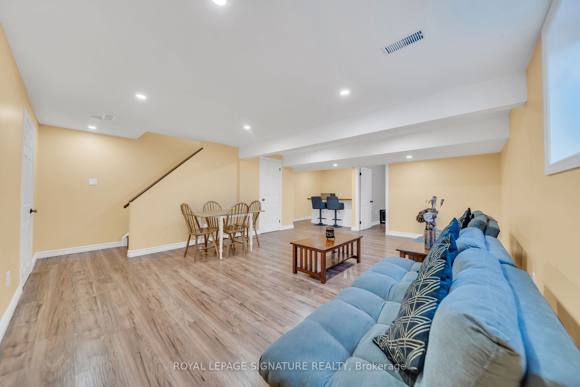 219 Elmira Rd S