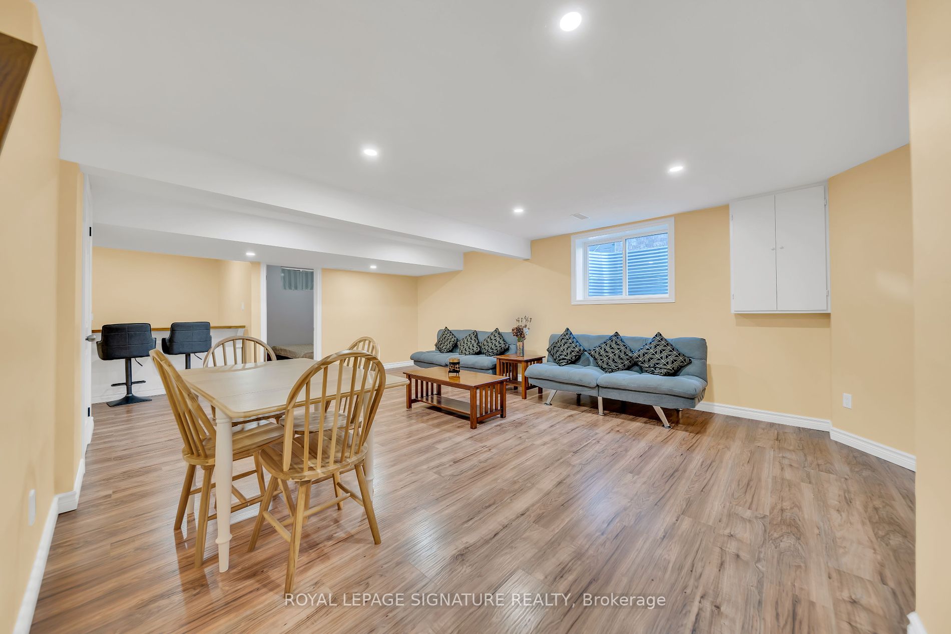 219 Elmira Rd S