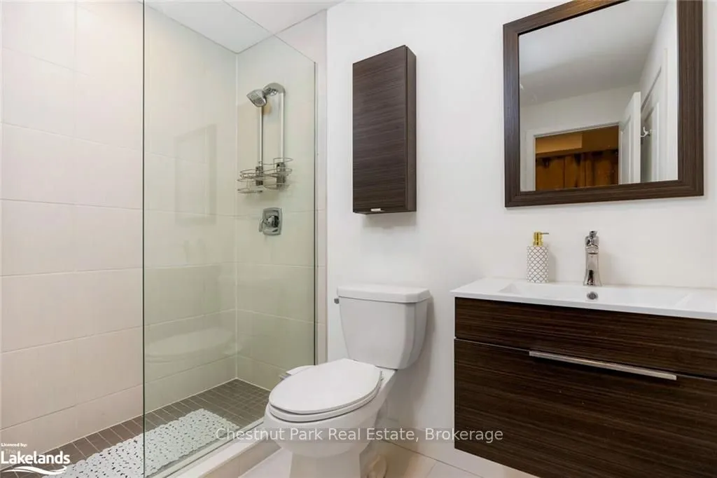18 BECKWITH LANE #202