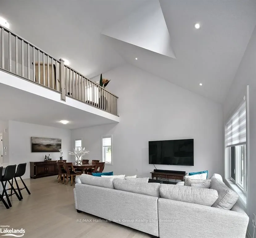 101 CLIPPERS Lane