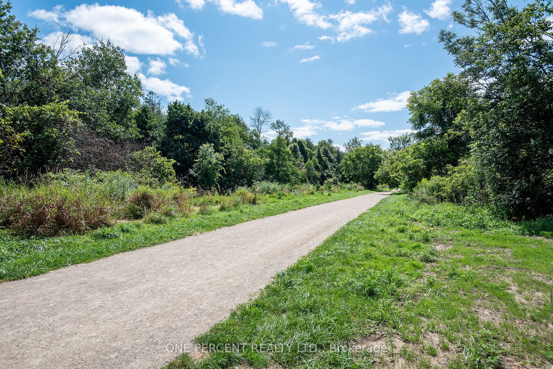 105 Conroy Cres, #103