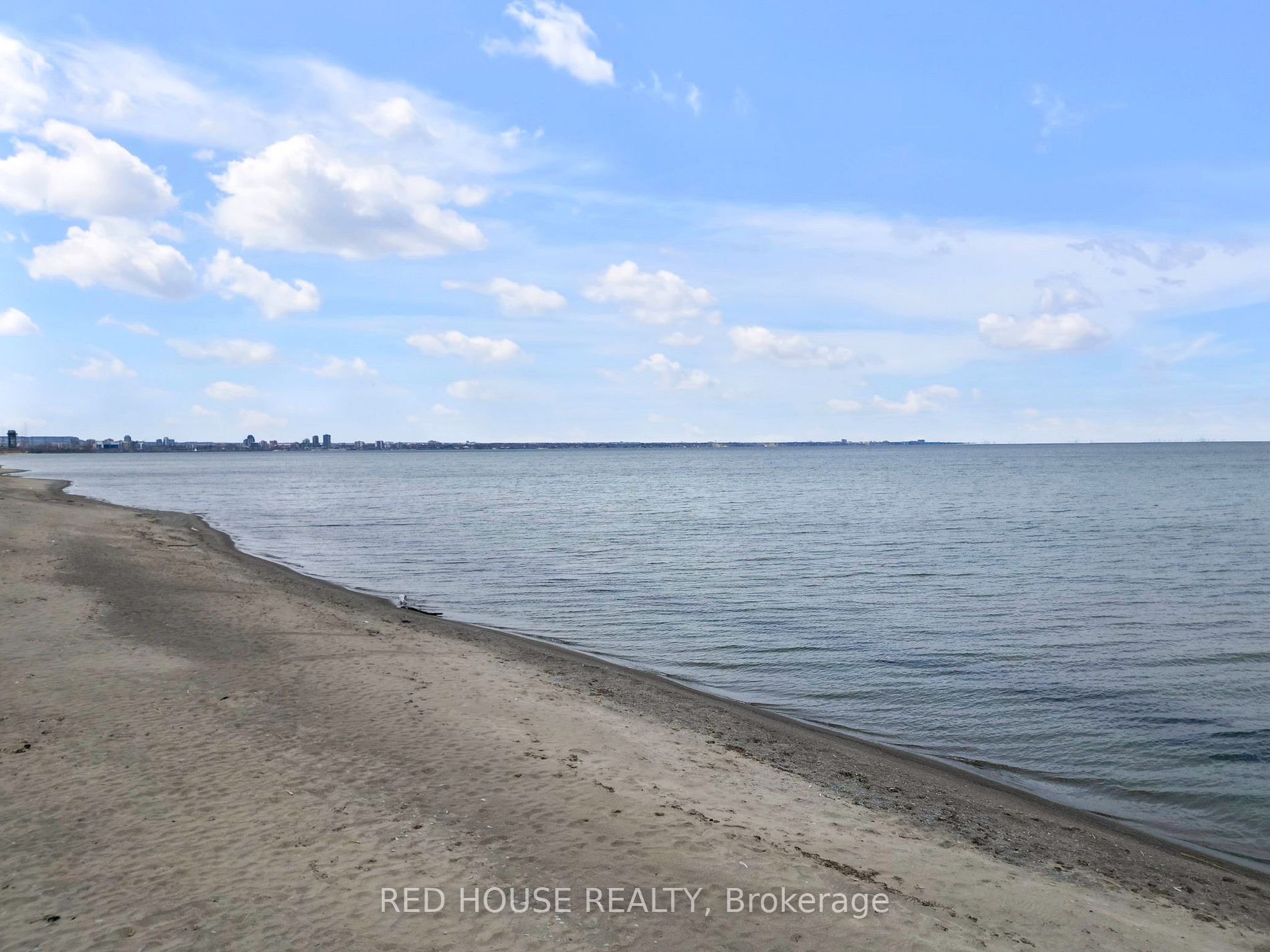 10 Bayside Ave