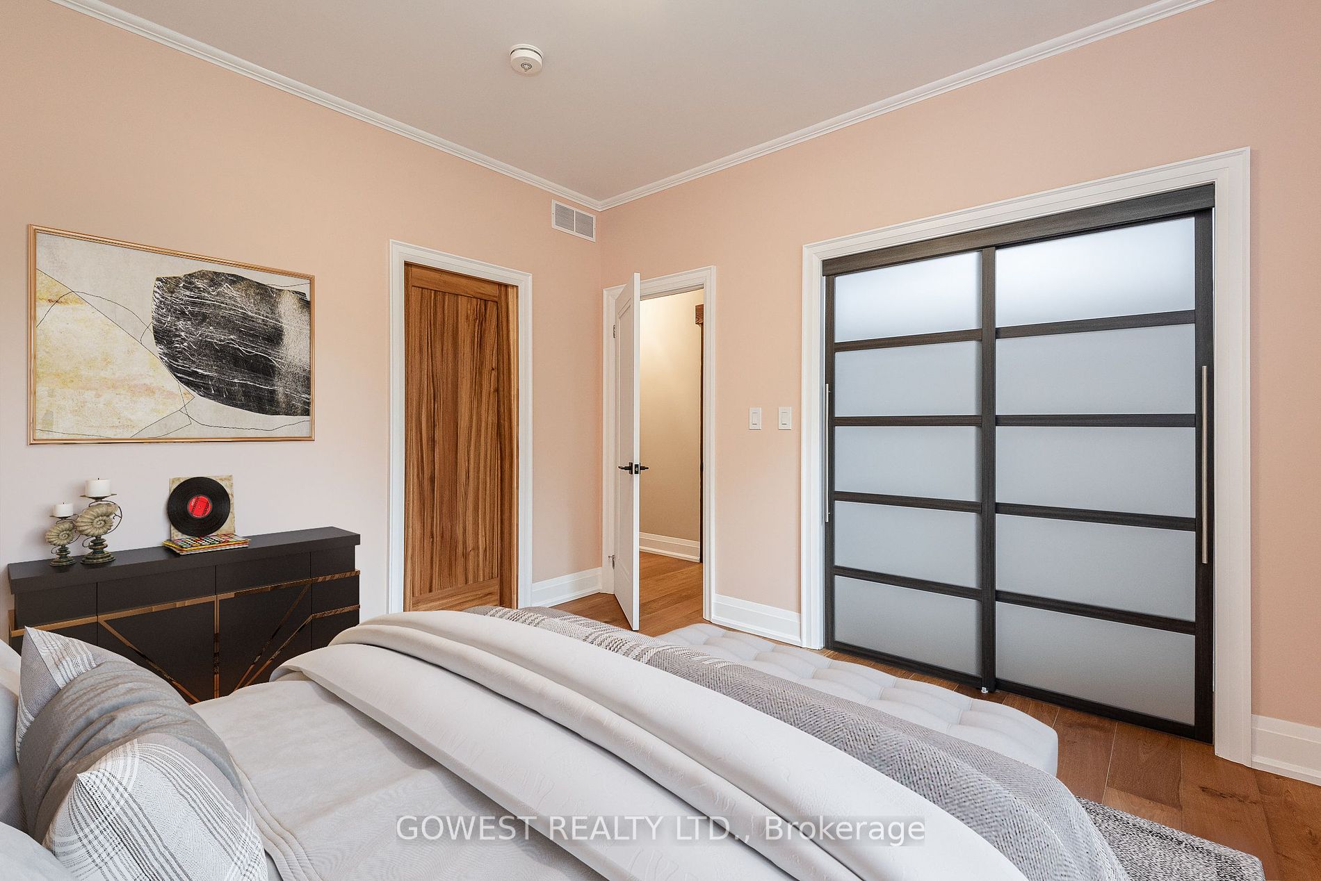20 Tasker St