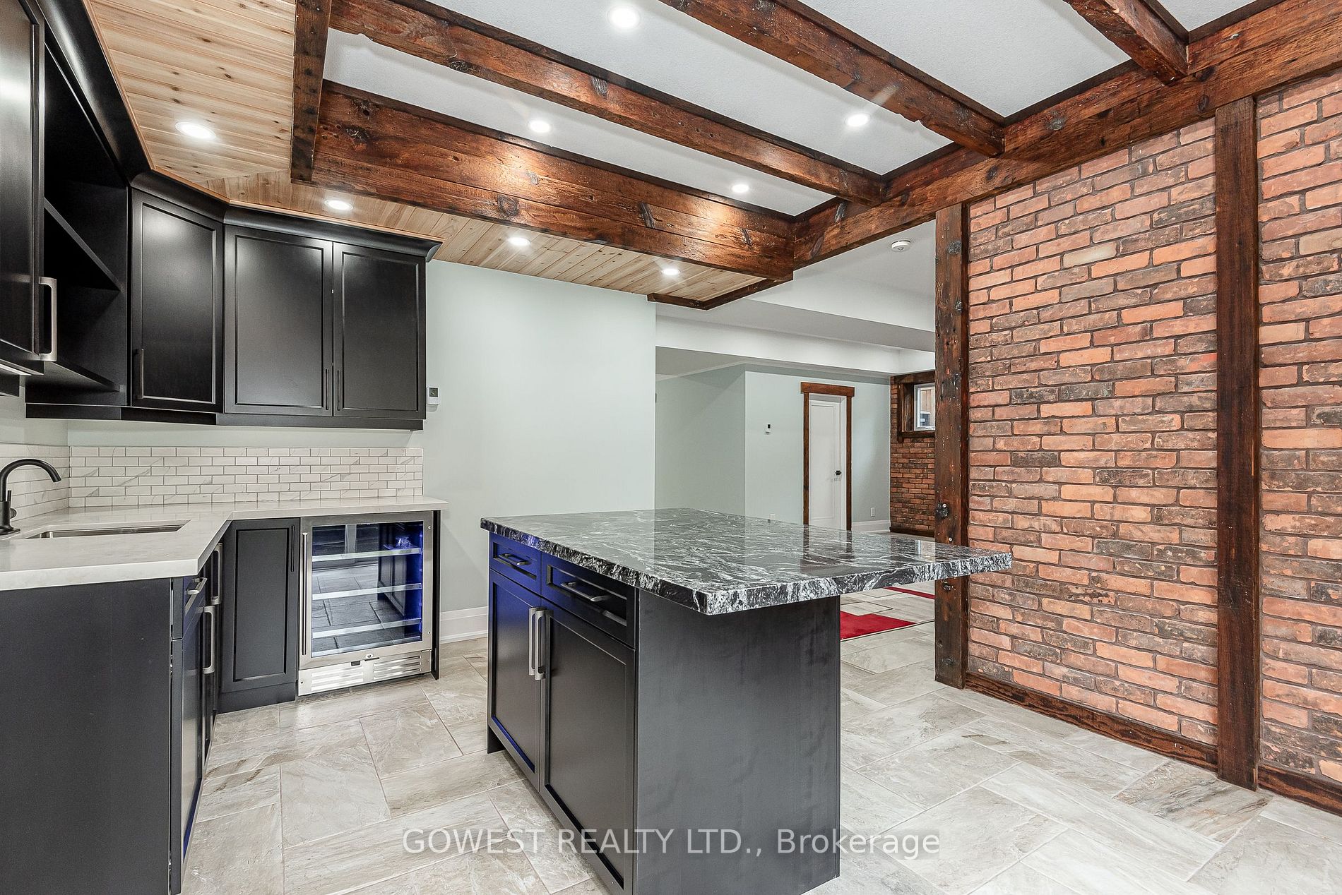 20 Tasker St