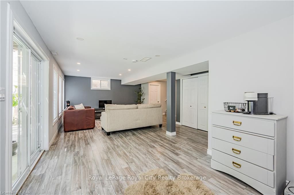 173 CLAIR Rd W