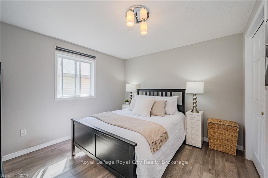 173 CLAIR Rd W