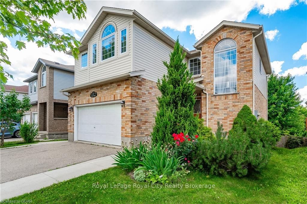173 CLAIR Rd W