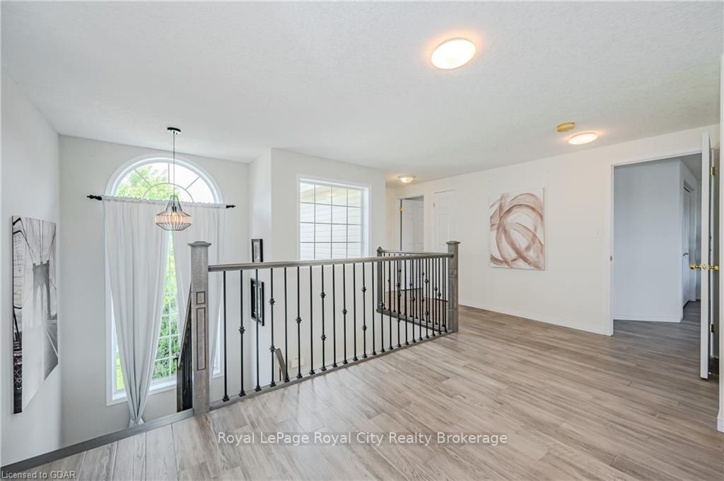173 CLAIR Rd W