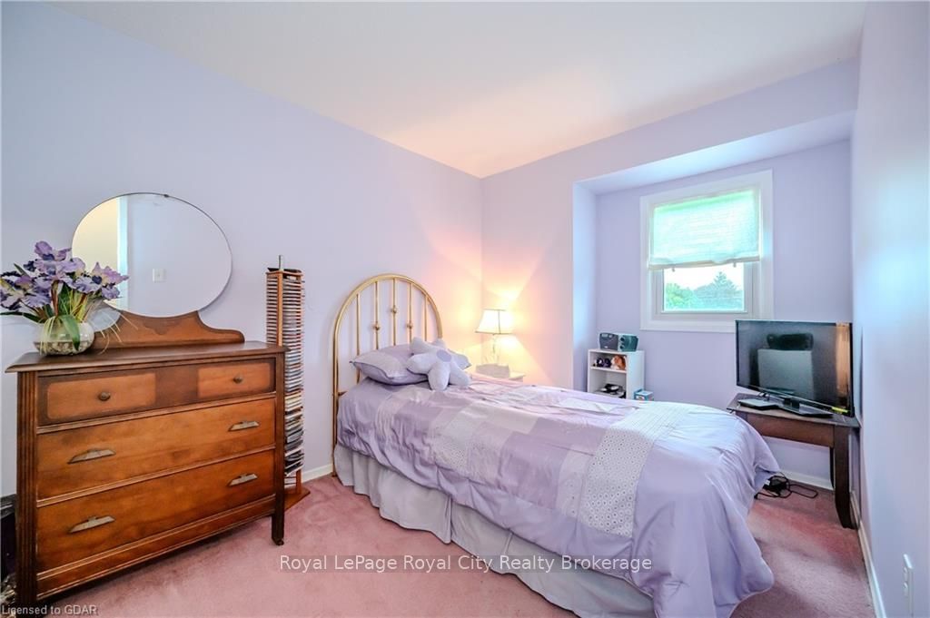 111 TRAYNOR Ave, #23