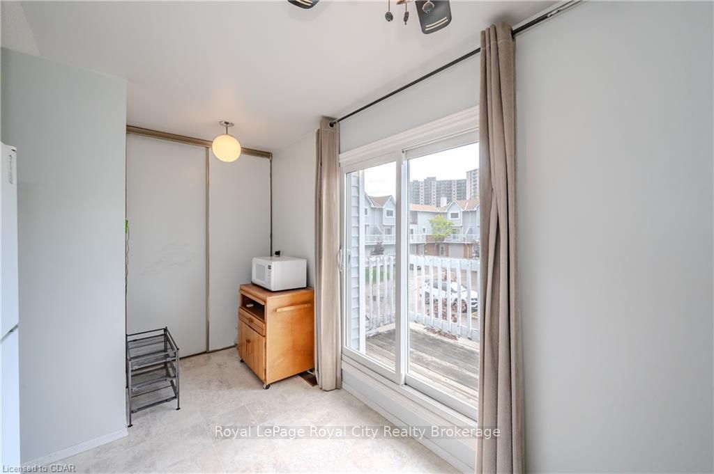 111 TRAYNOR Ave, #23