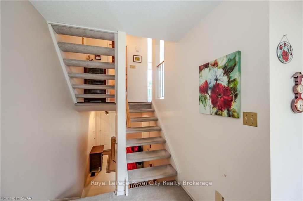 111 TRAYNOR Ave, #23