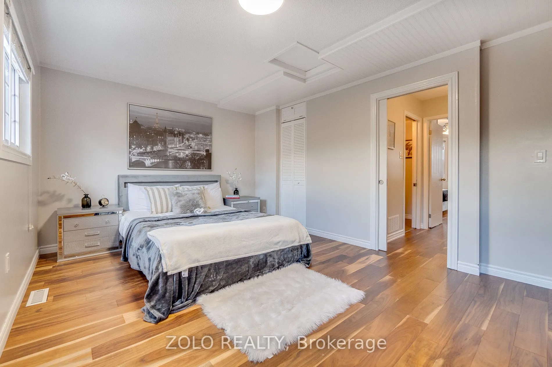 371 Burnett Ave