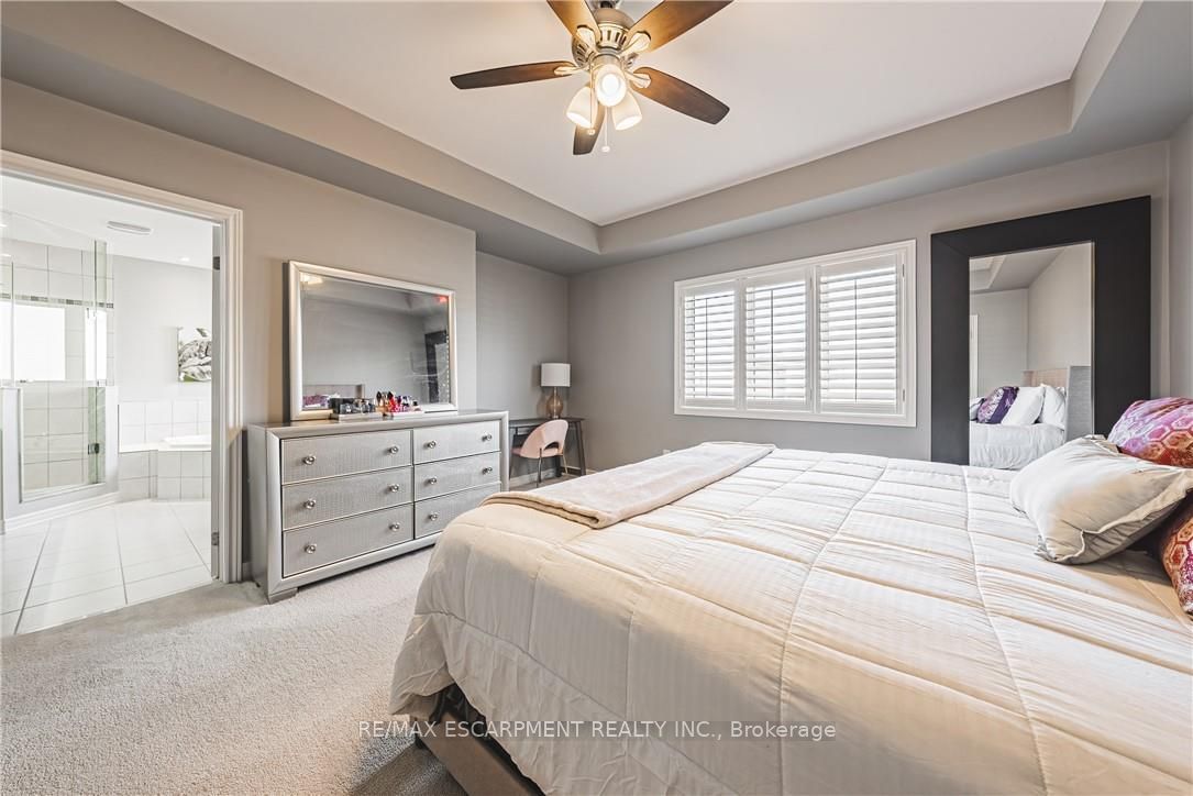 51 Narbonne Cres