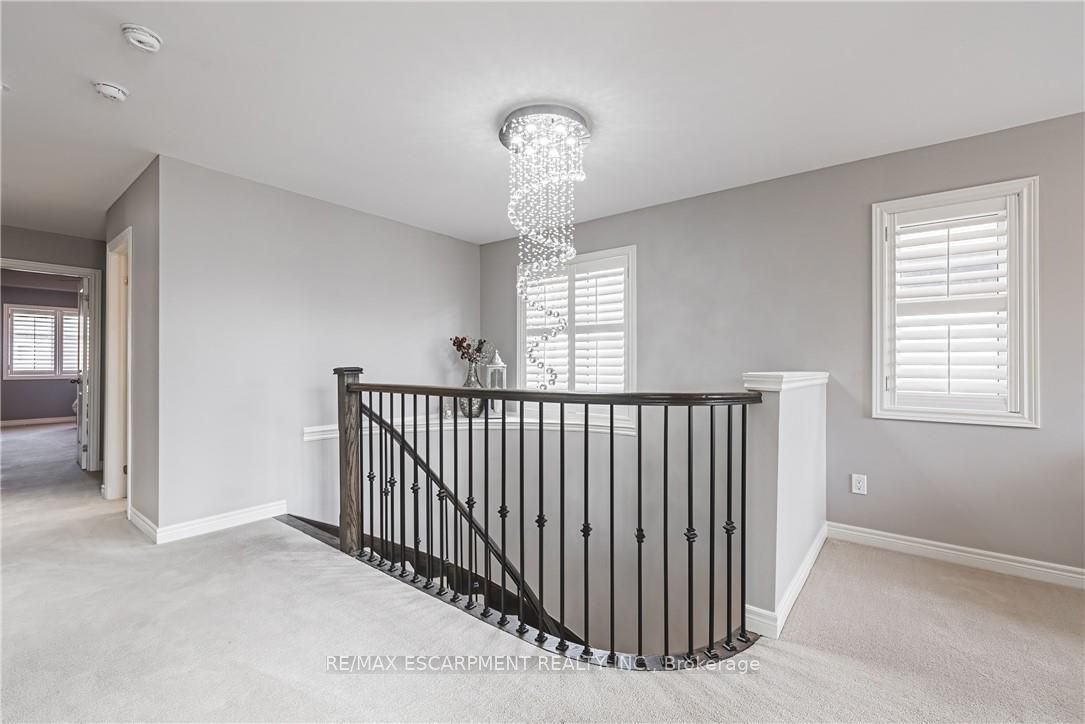 51 Narbonne Cres