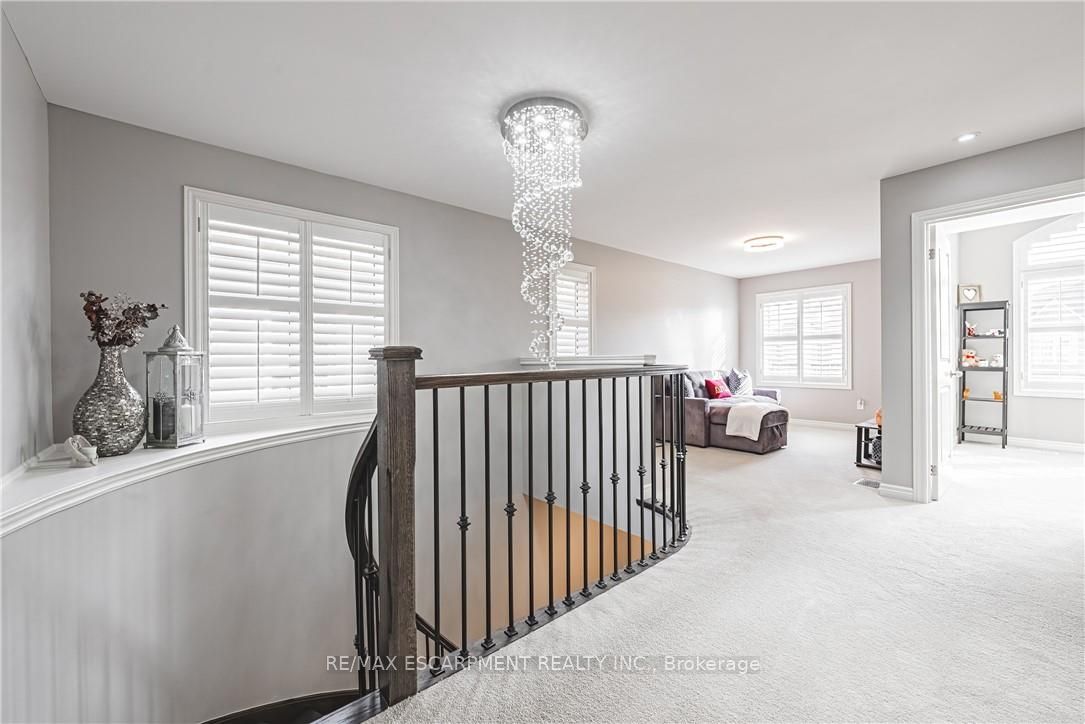 51 Narbonne Cres