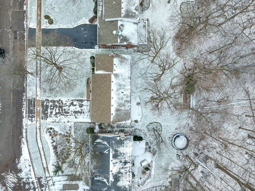 40 Idlewood Dr
