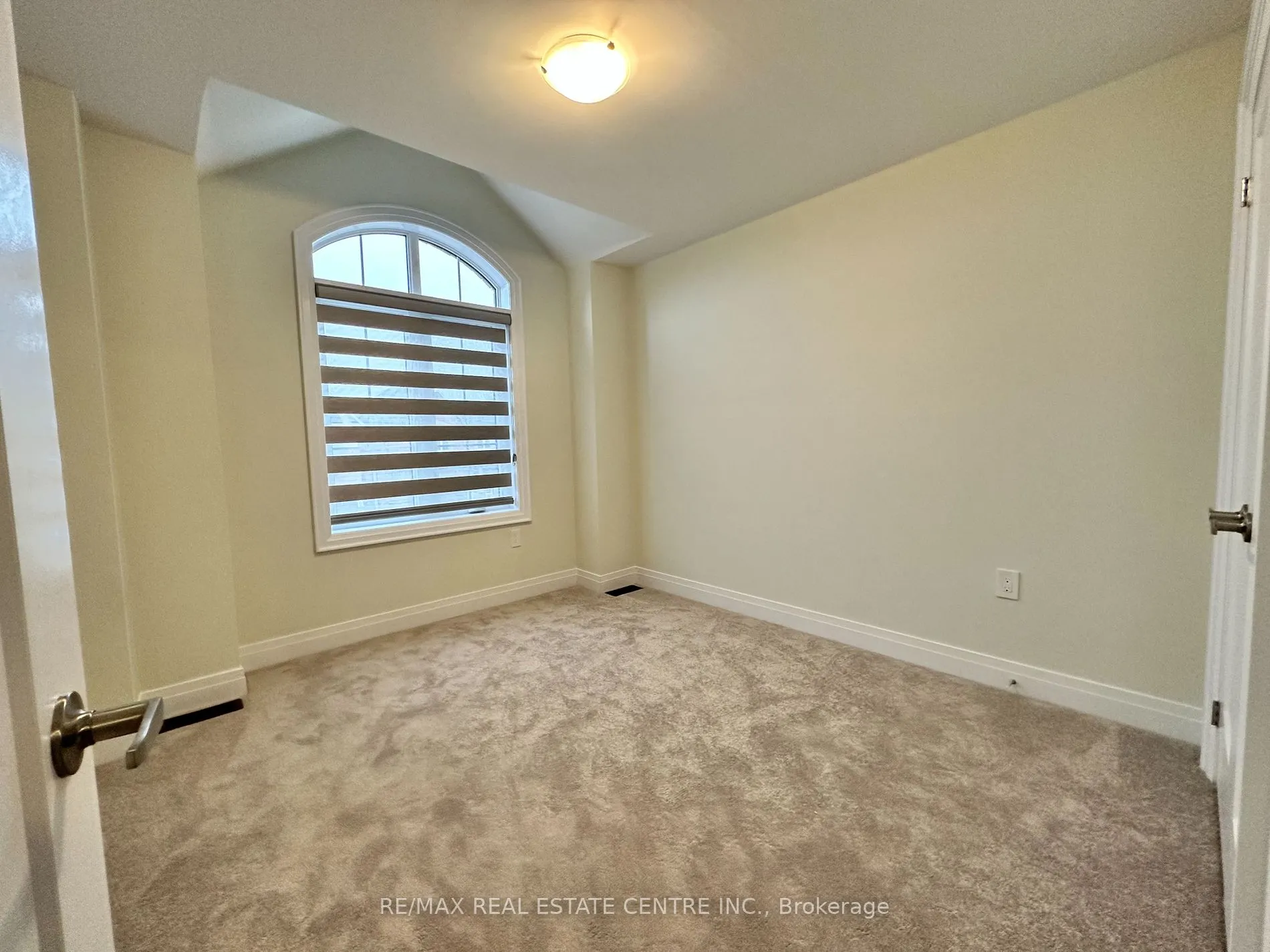 124 Lumb Dr