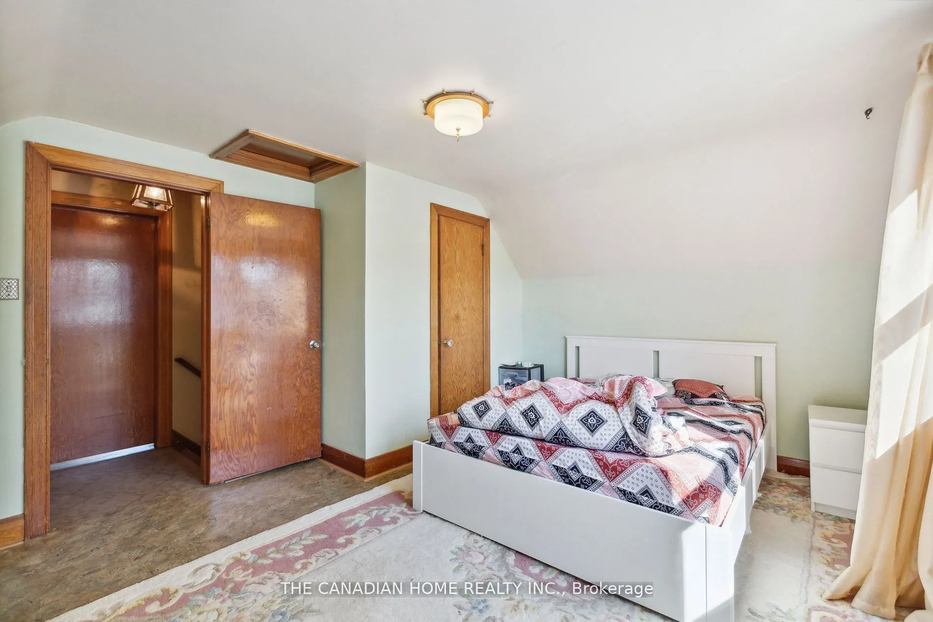 13 Athlone Rd