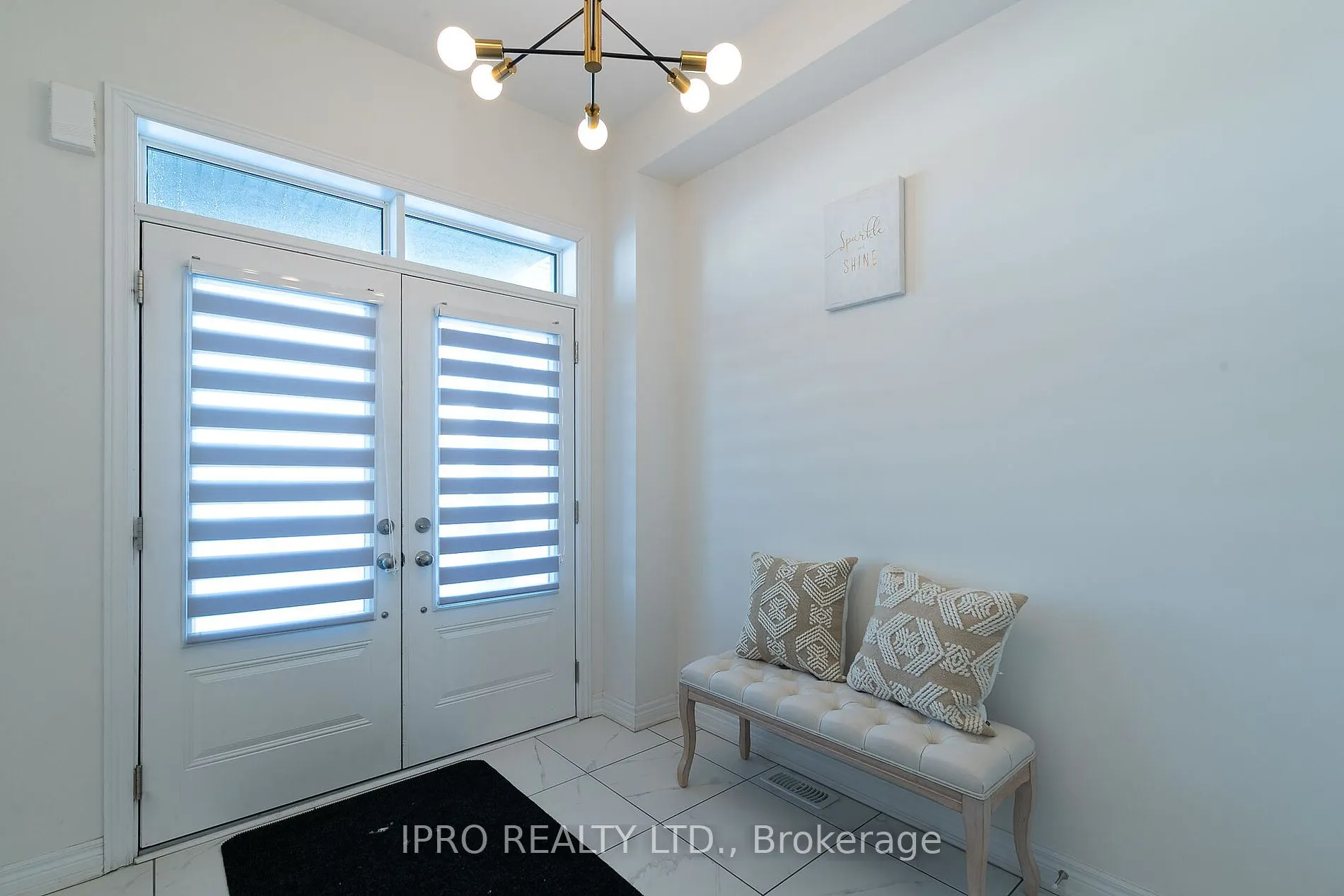 166 Deerpath Dr, #60
