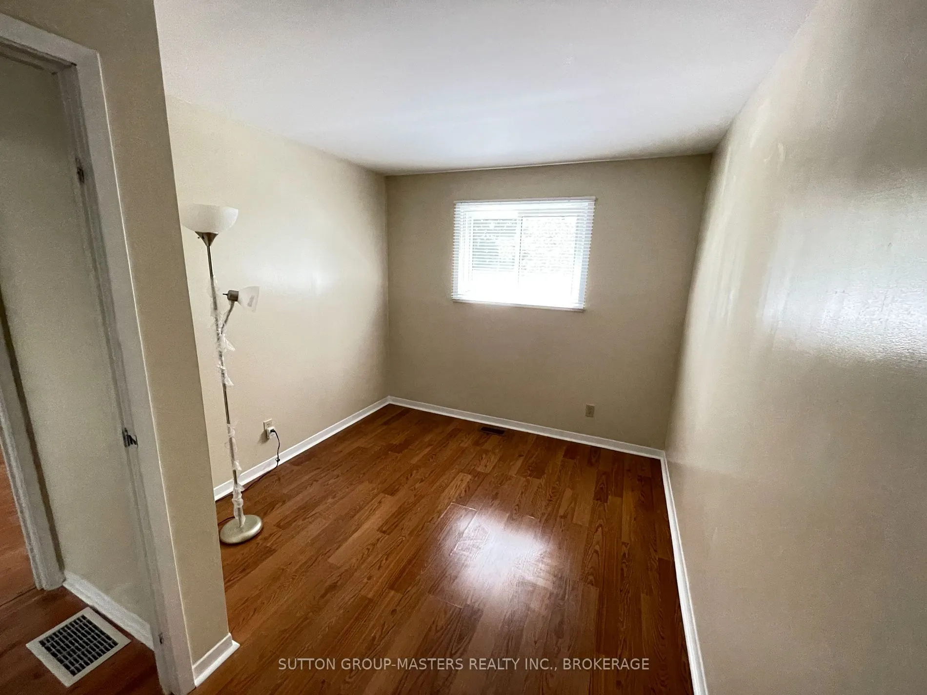 248 Mclellan Crt, #1