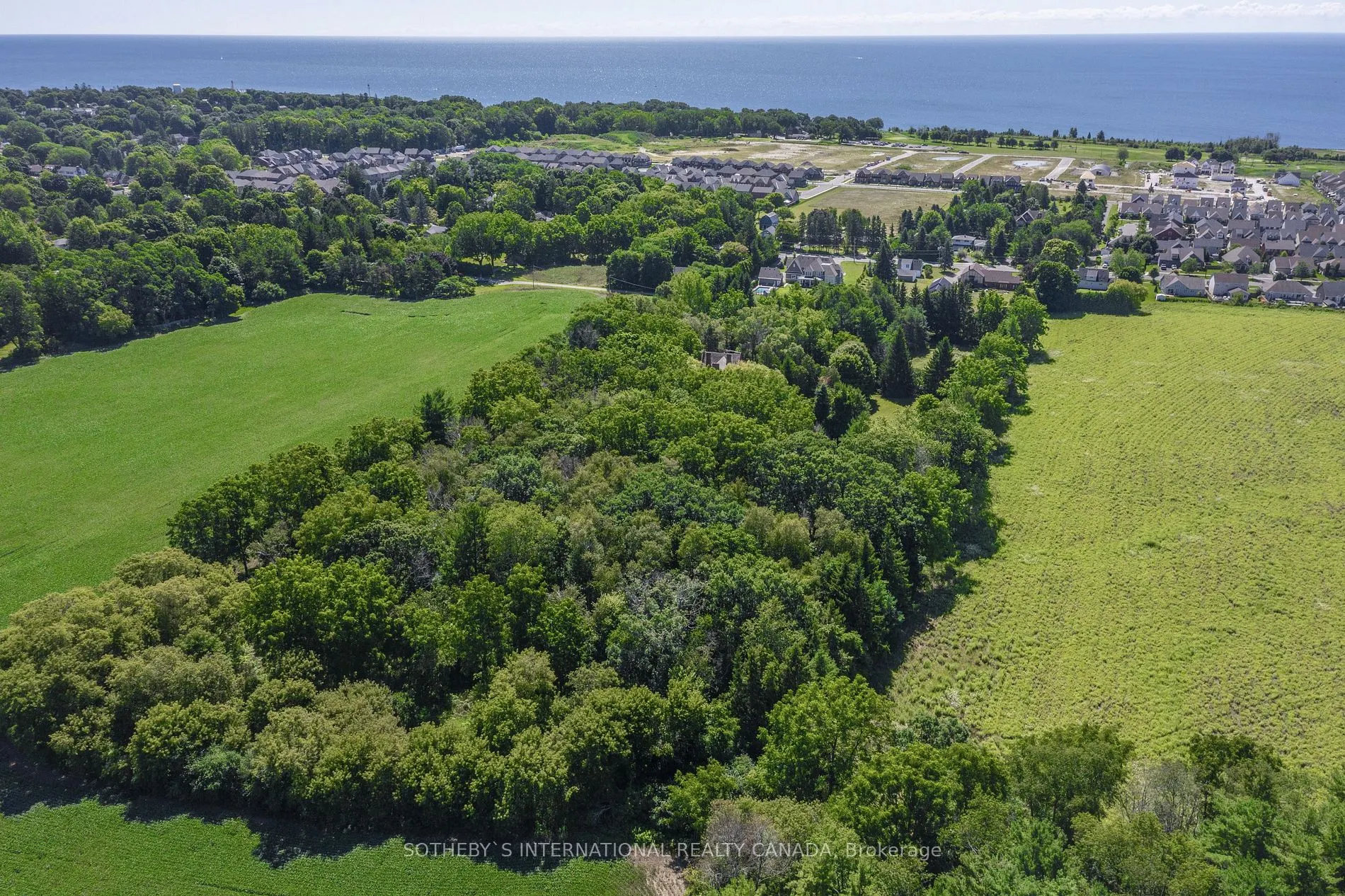 366 Lakeshore Rd