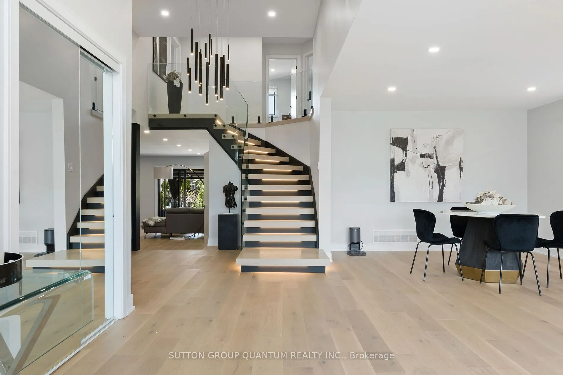 17 Clearview Dr