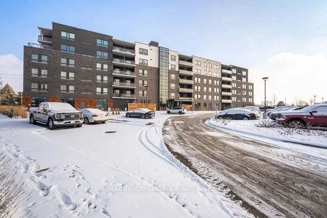 26 Lowes Rd W, #201