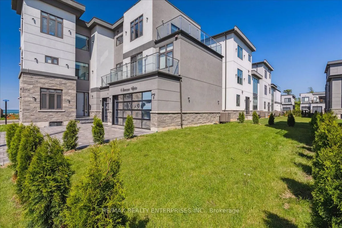 4 Sunrow Gate