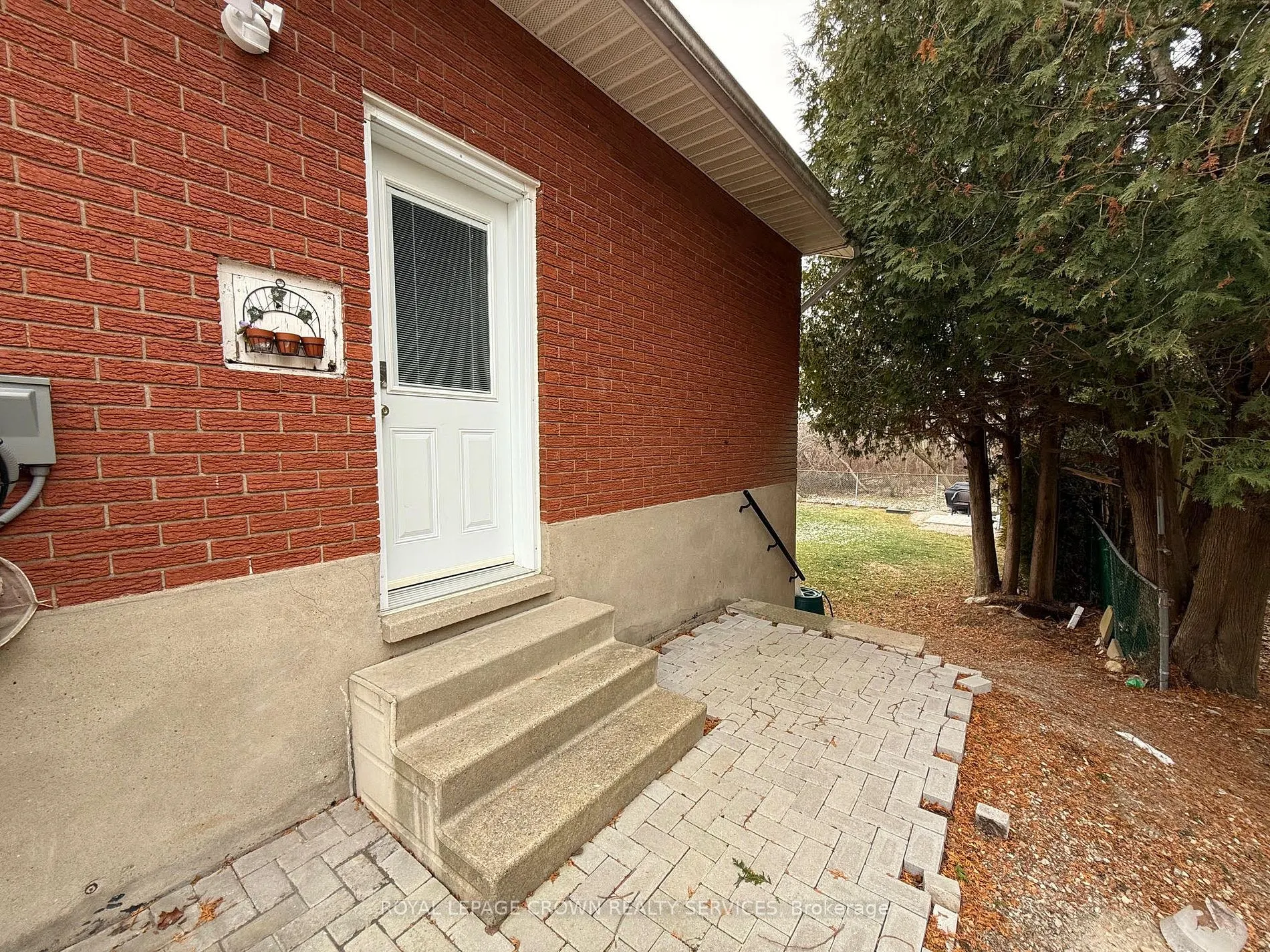 Undisclosed Address, #Lower