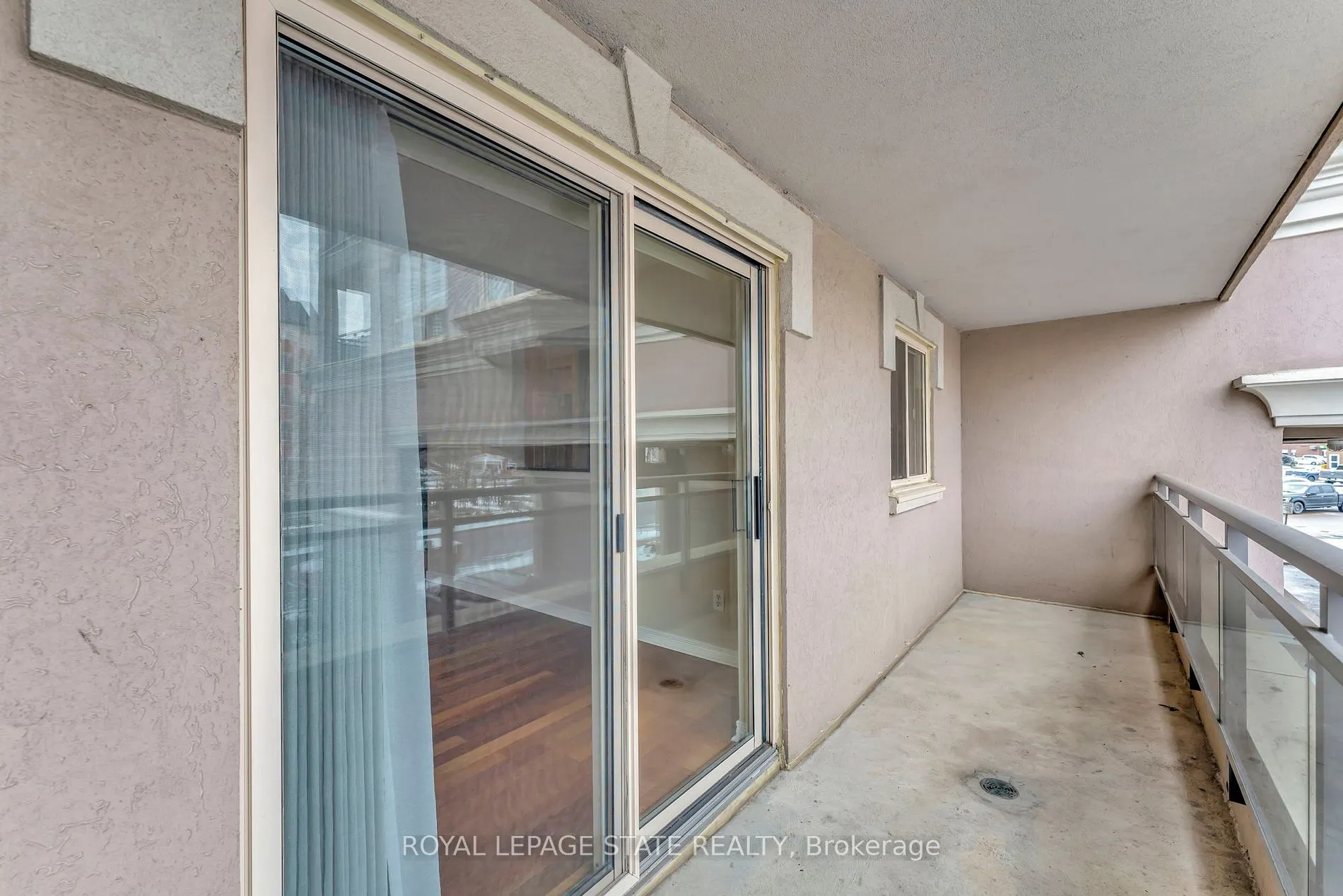4000 Creekside Drive, #203