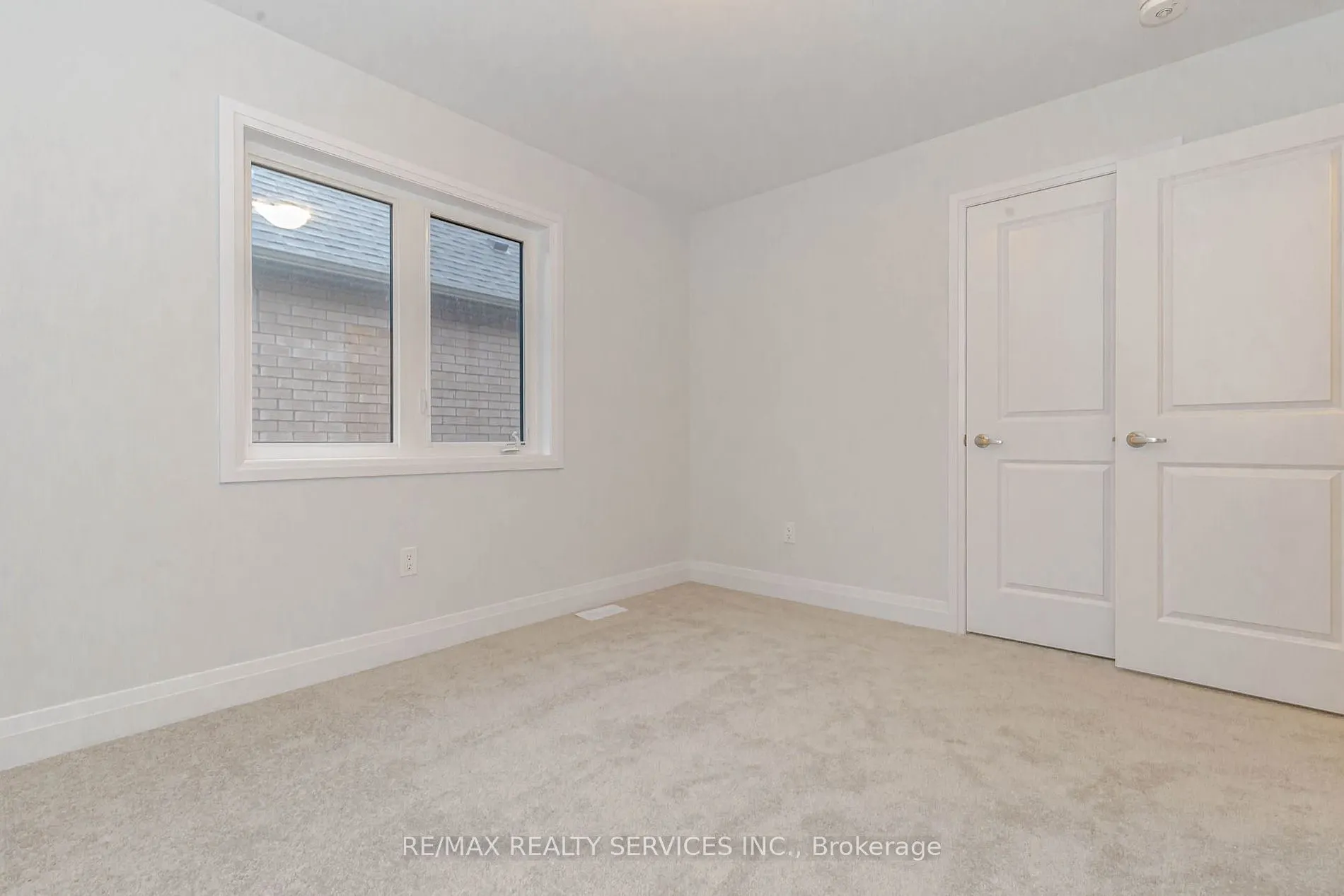 861 Knights Lane