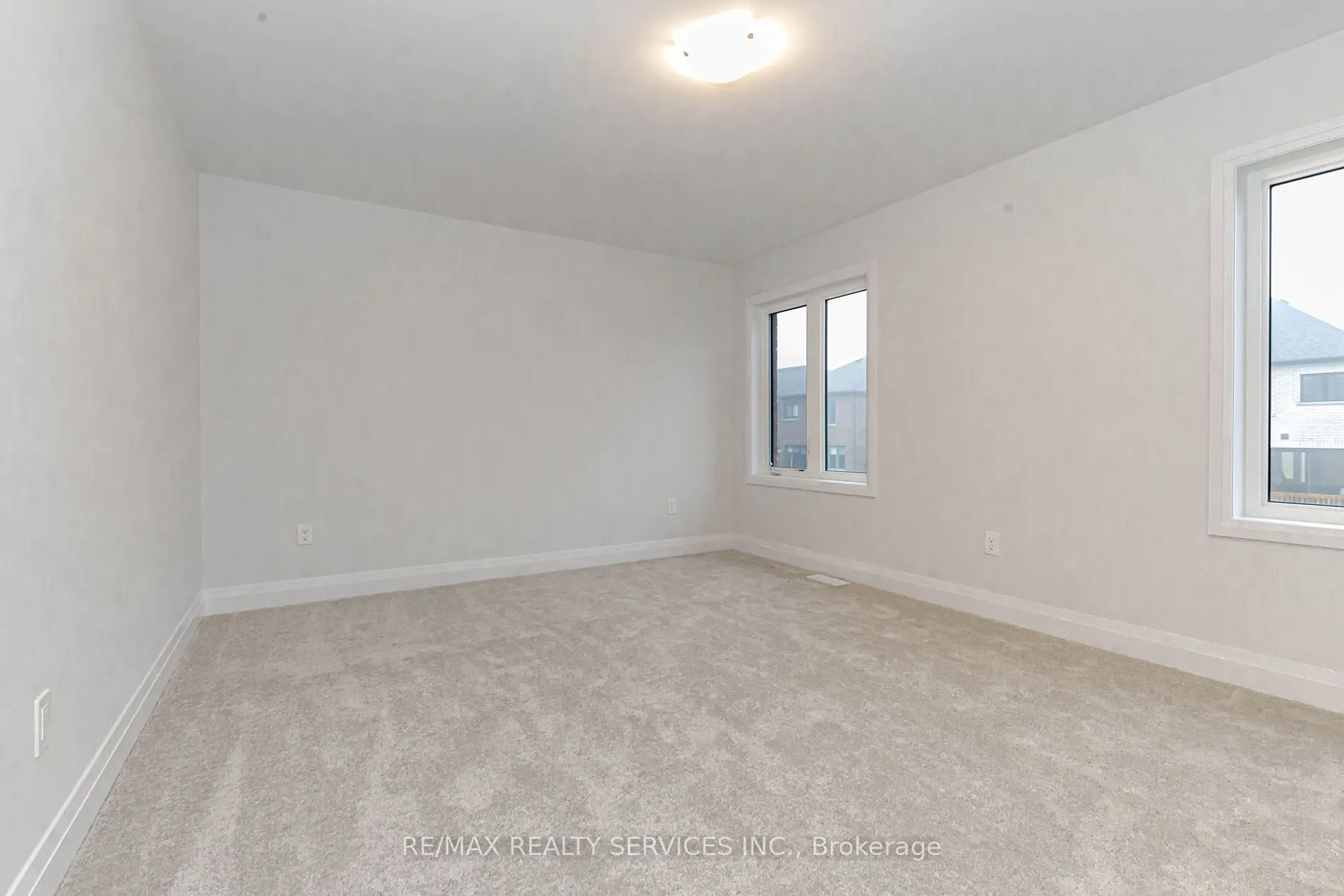 861 Knights Lane