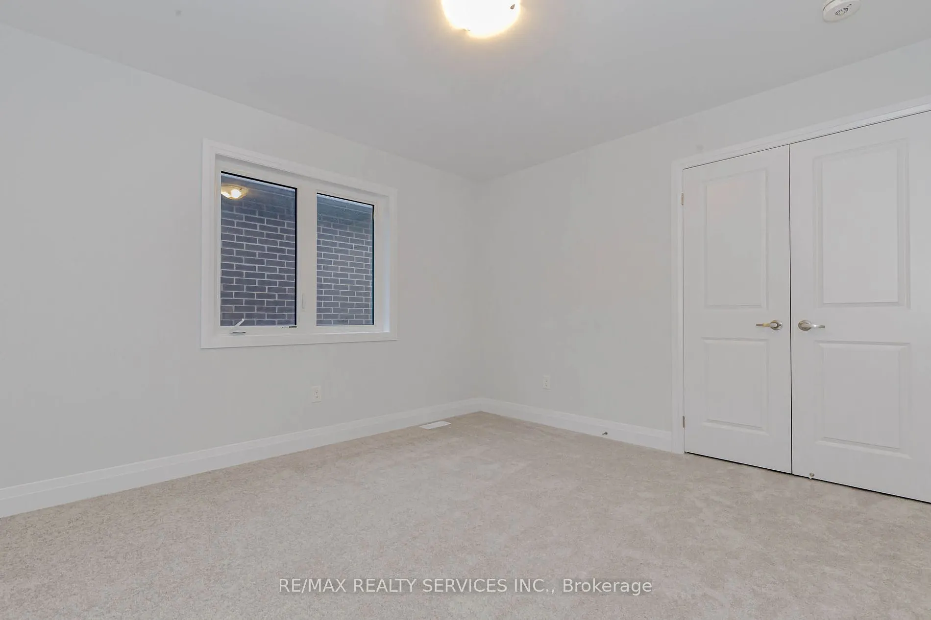 861 Knights Lane