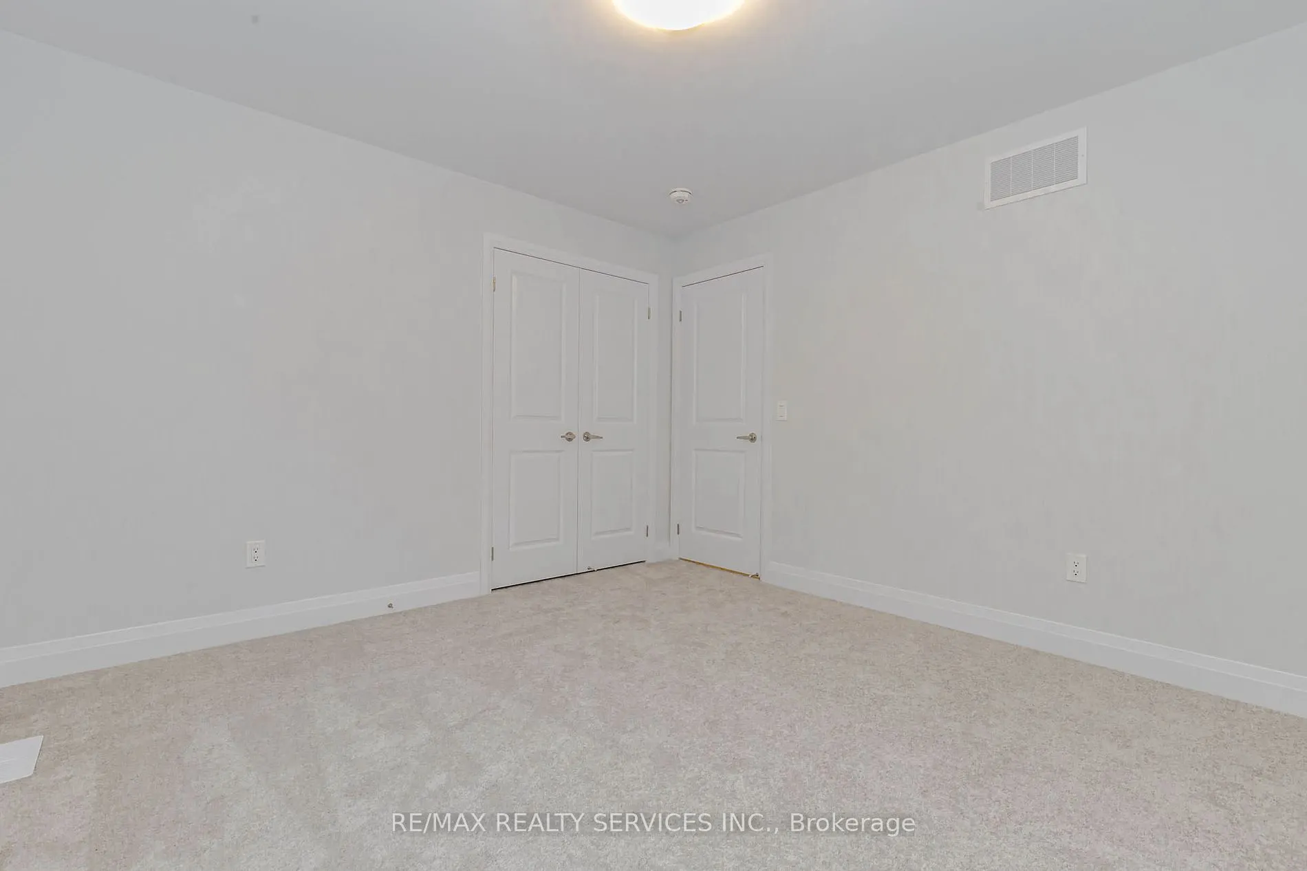 861 Knights Lane