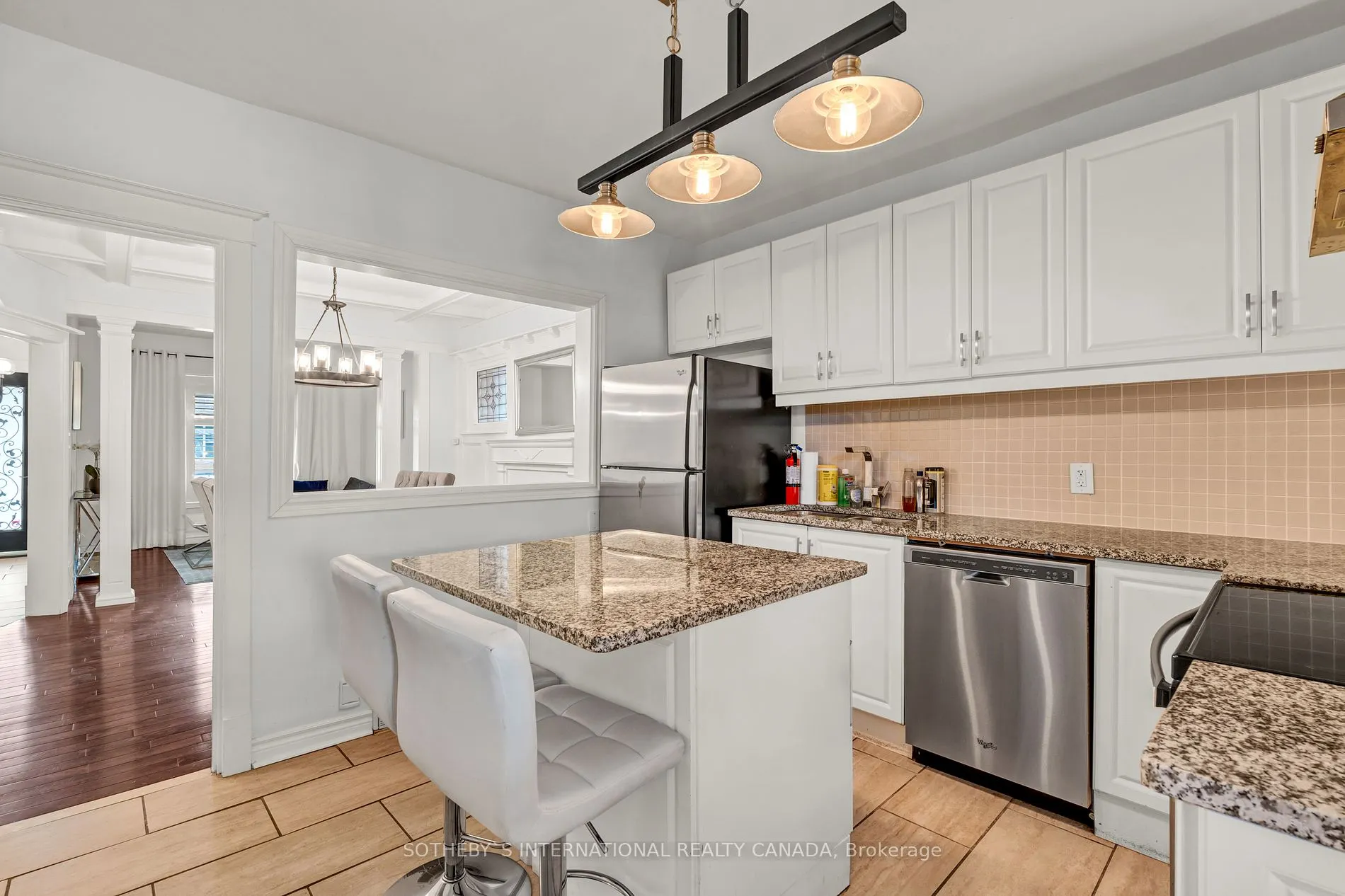 17 Avalon Pl