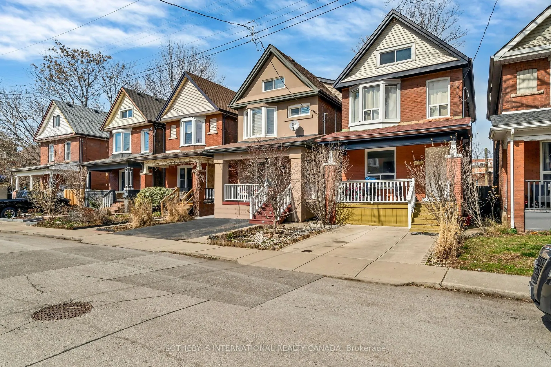 17 Avalon Pl
