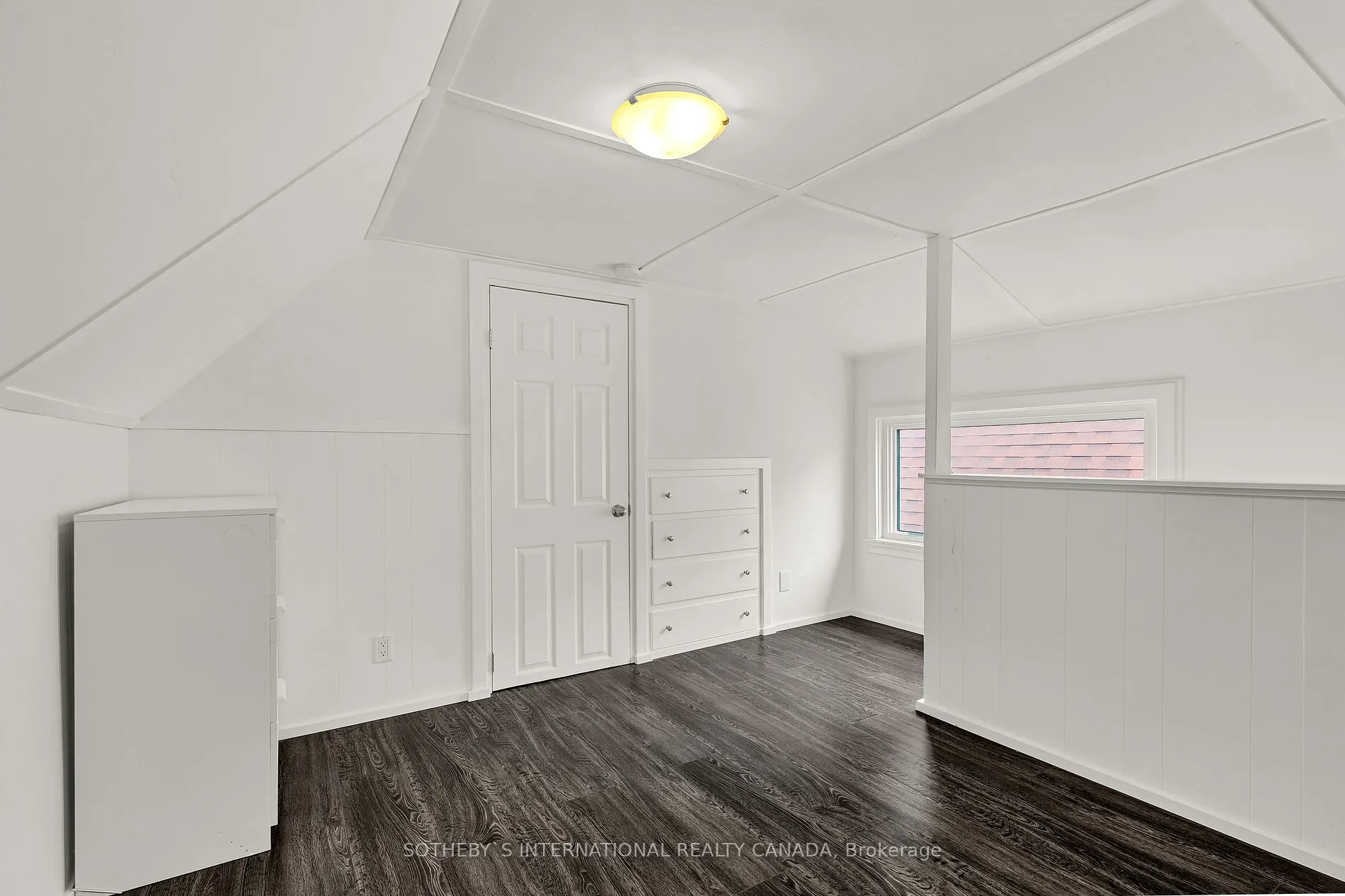 17 Avalon Pl