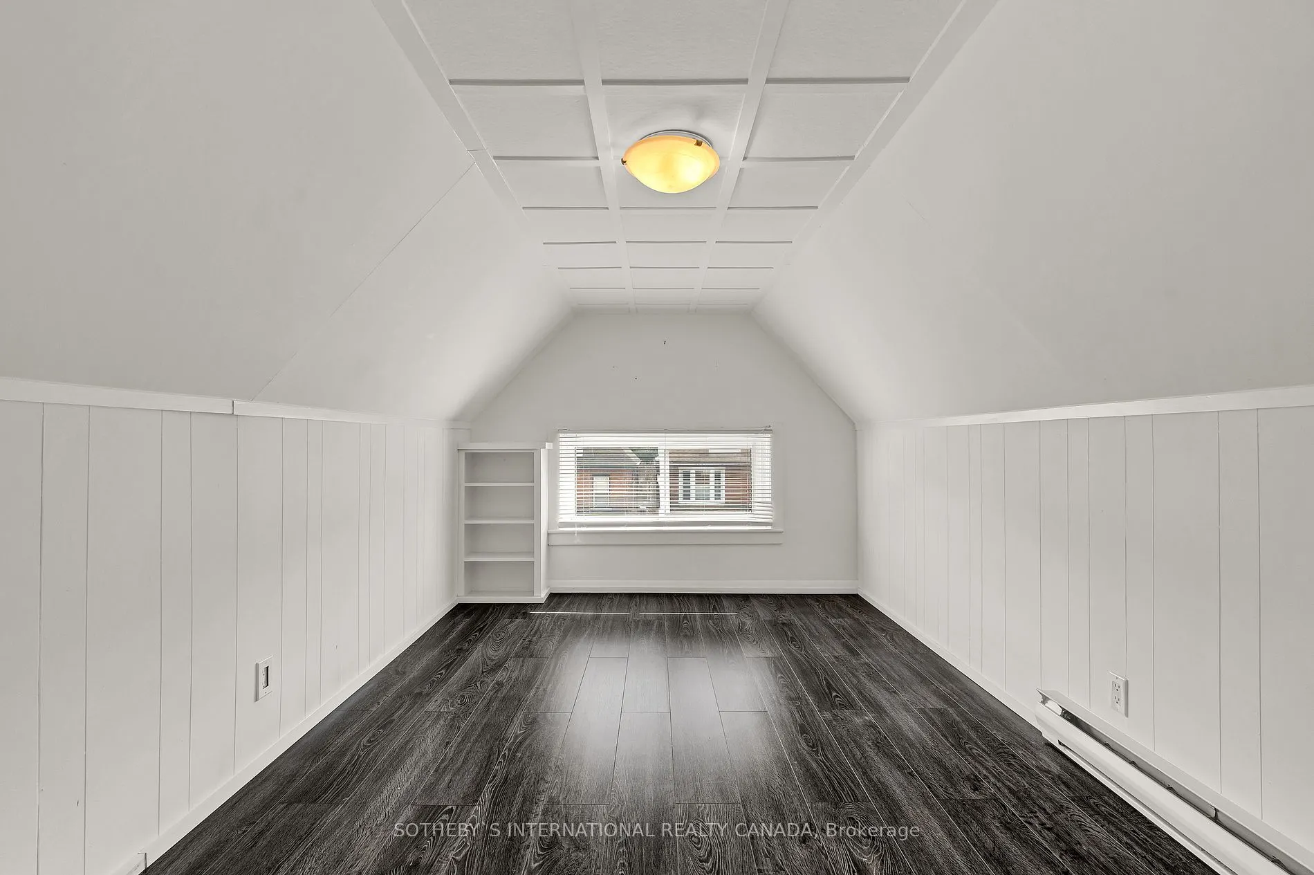 17 Avalon Pl