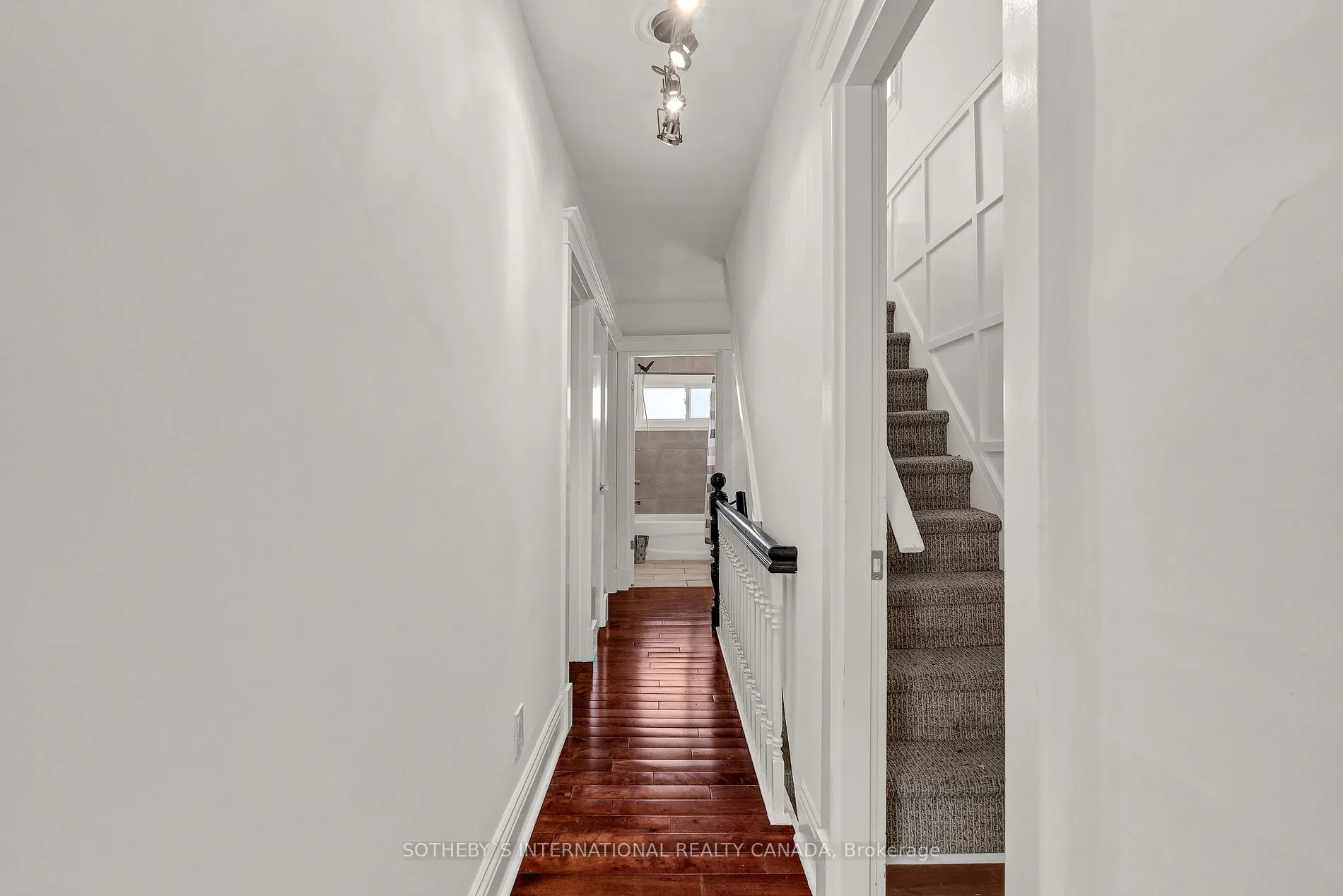 17 Avalon Pl