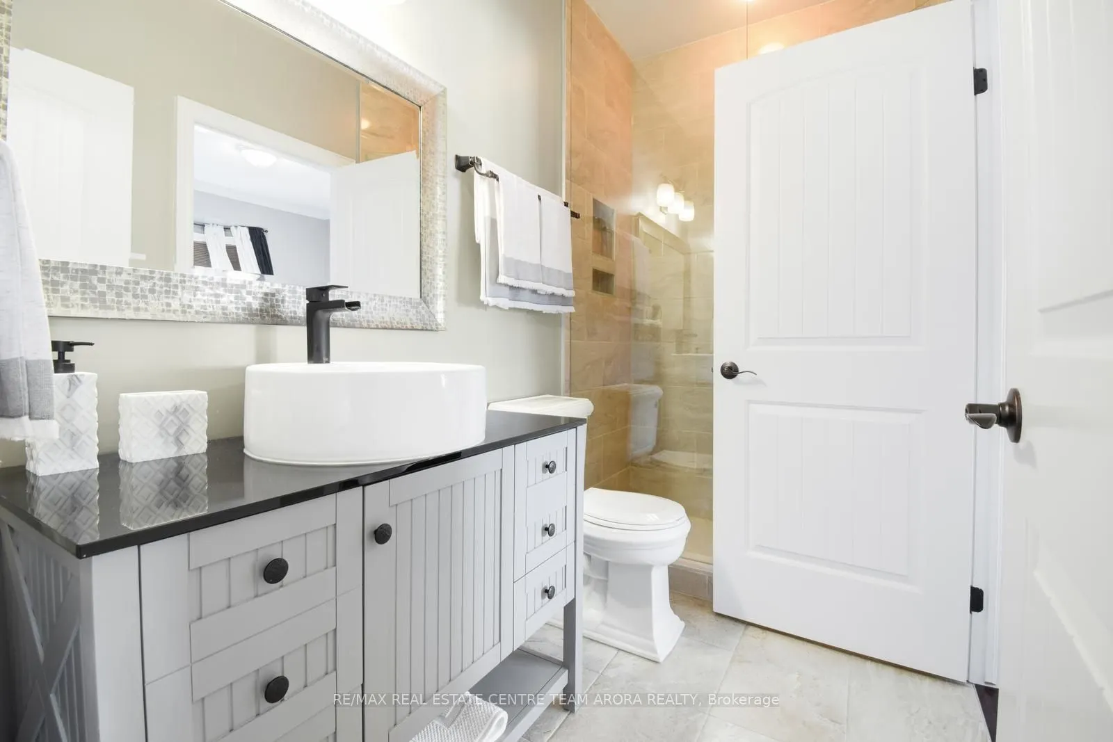100 Chesswood Trail