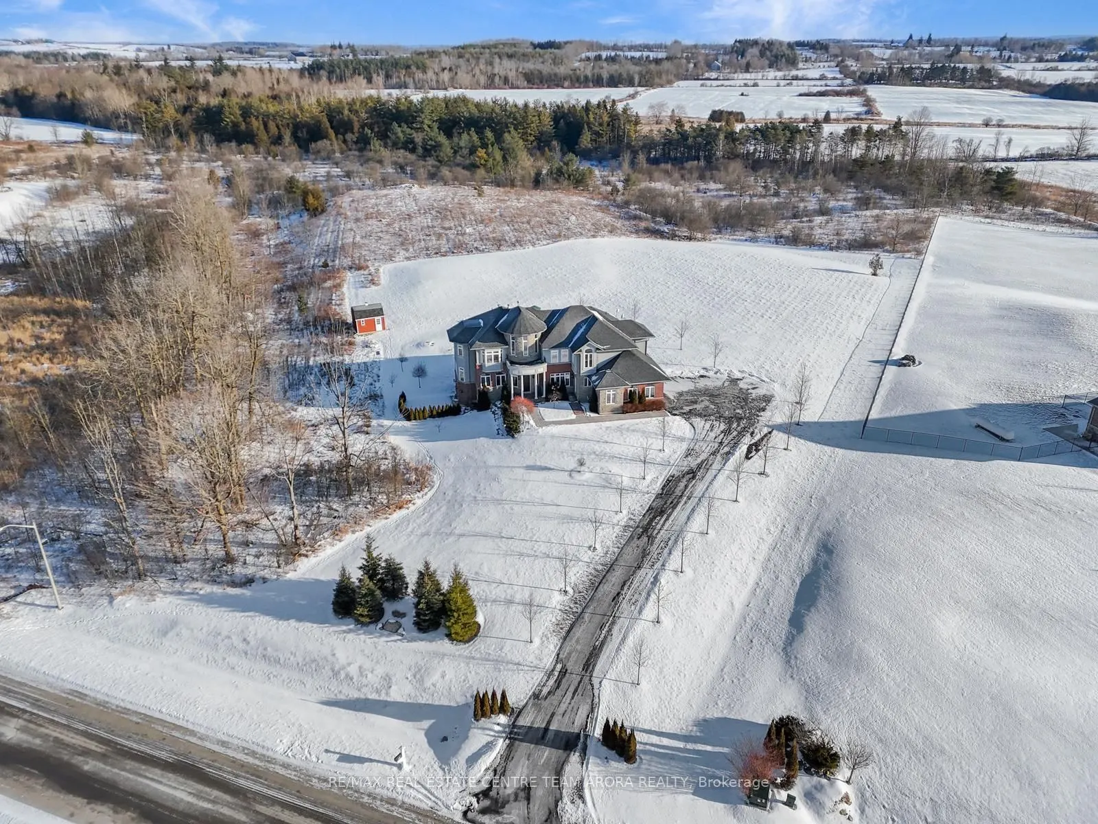 100 Chesswood Trail
