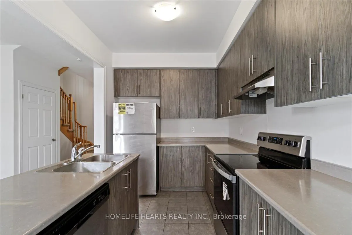 166 Deerpath Dr, #55