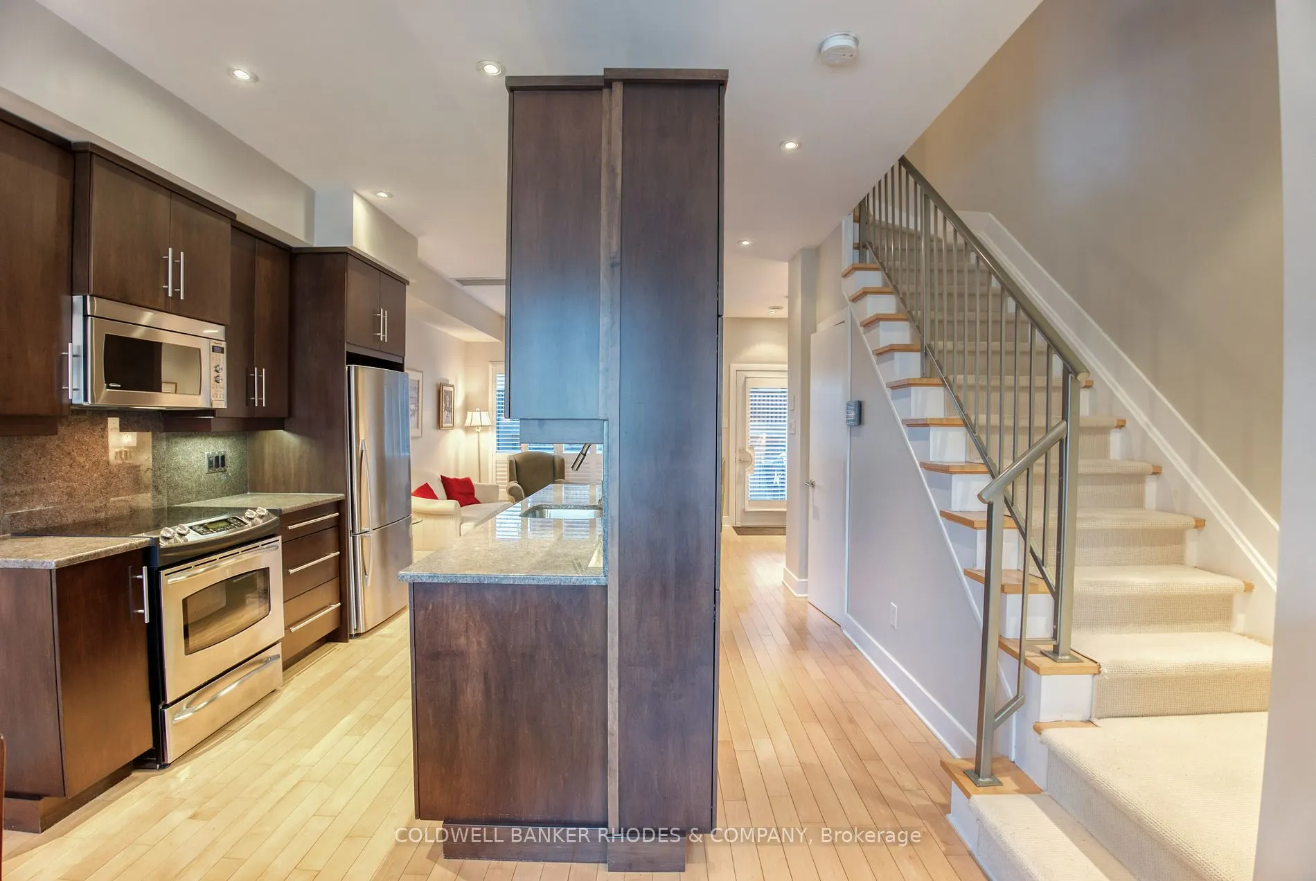 4 Rupert St, #3