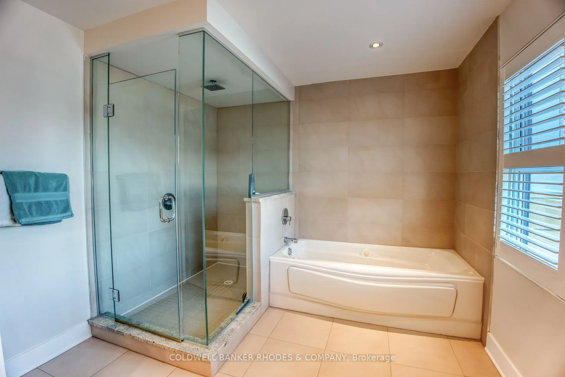 4 Rupert St, #3