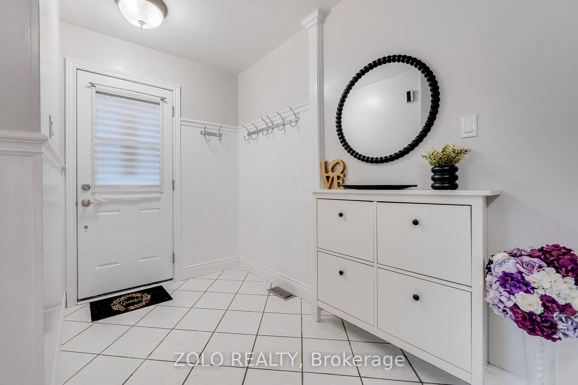 371 Burnett Ave