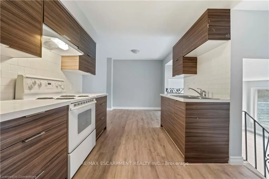 280 Montmorency Dr, #521