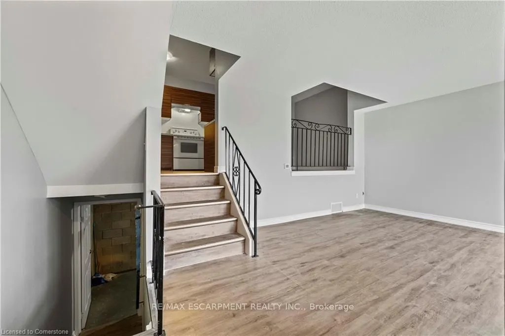 280 Montmorency Dr, #521